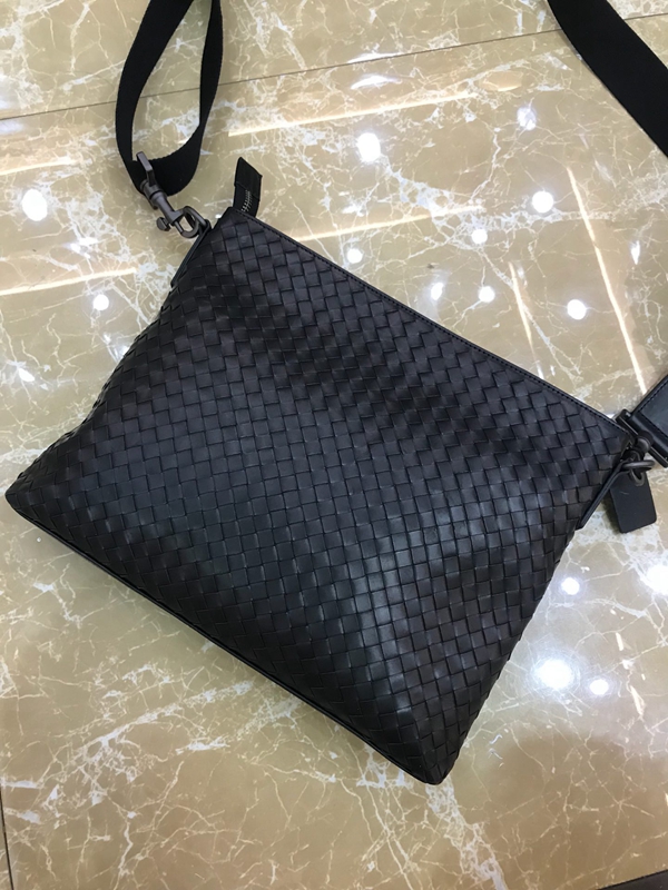 ボッテガヴェネタバッグ全体デザイン